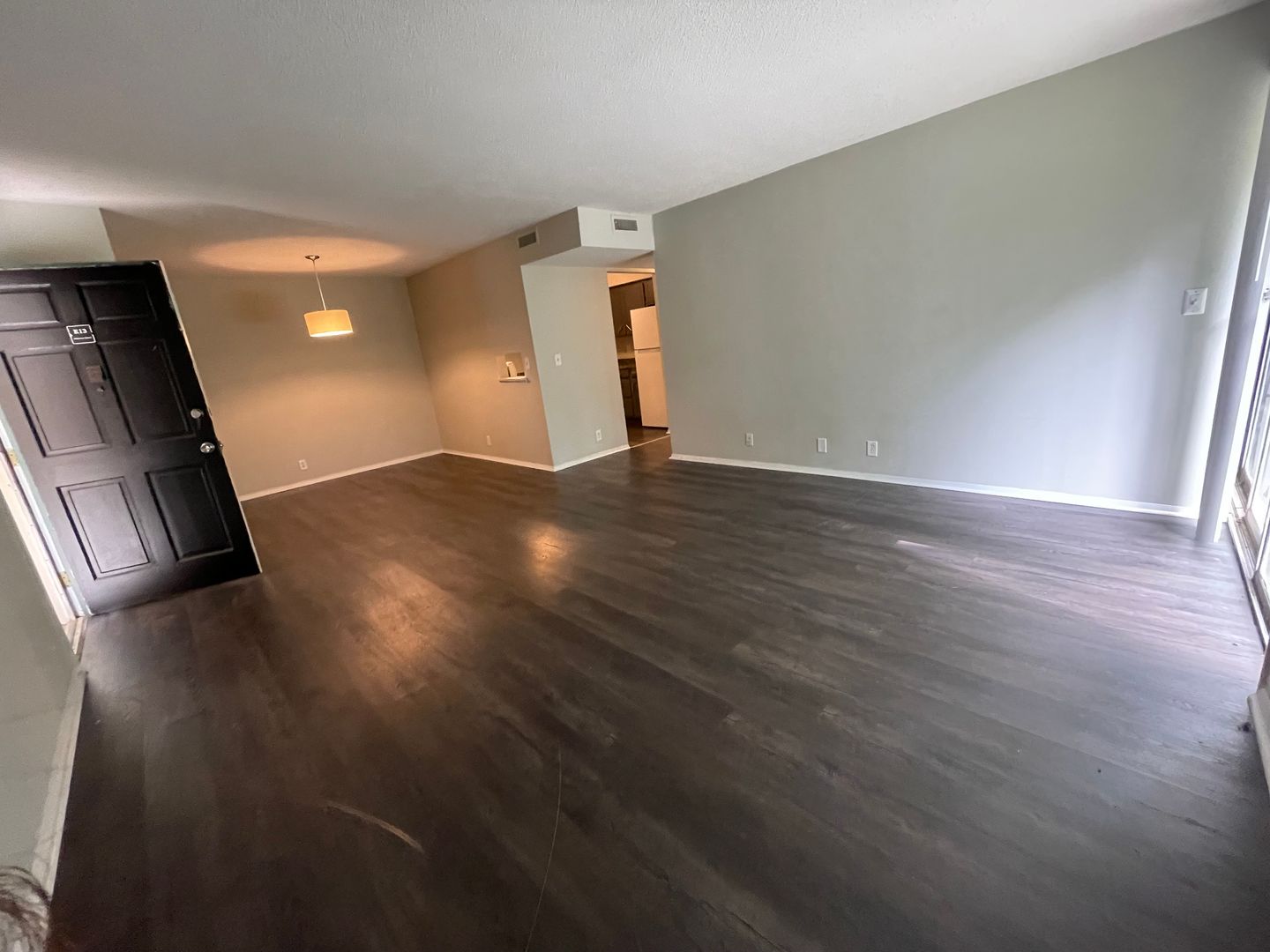 Rossville Apartment: 1591 Park City Road