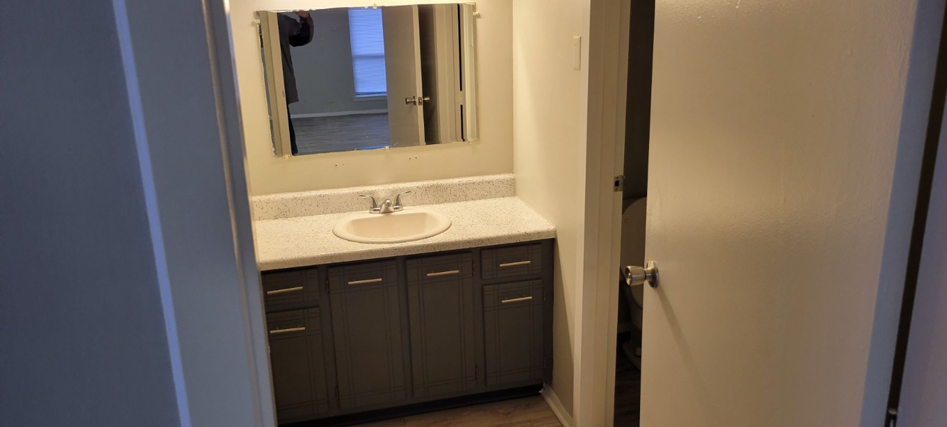 Rossville Apartment: 1591 Park City Road