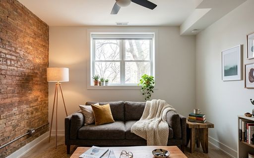 1-Bed/1-Bath in the Heart of Logan Square – photo 1