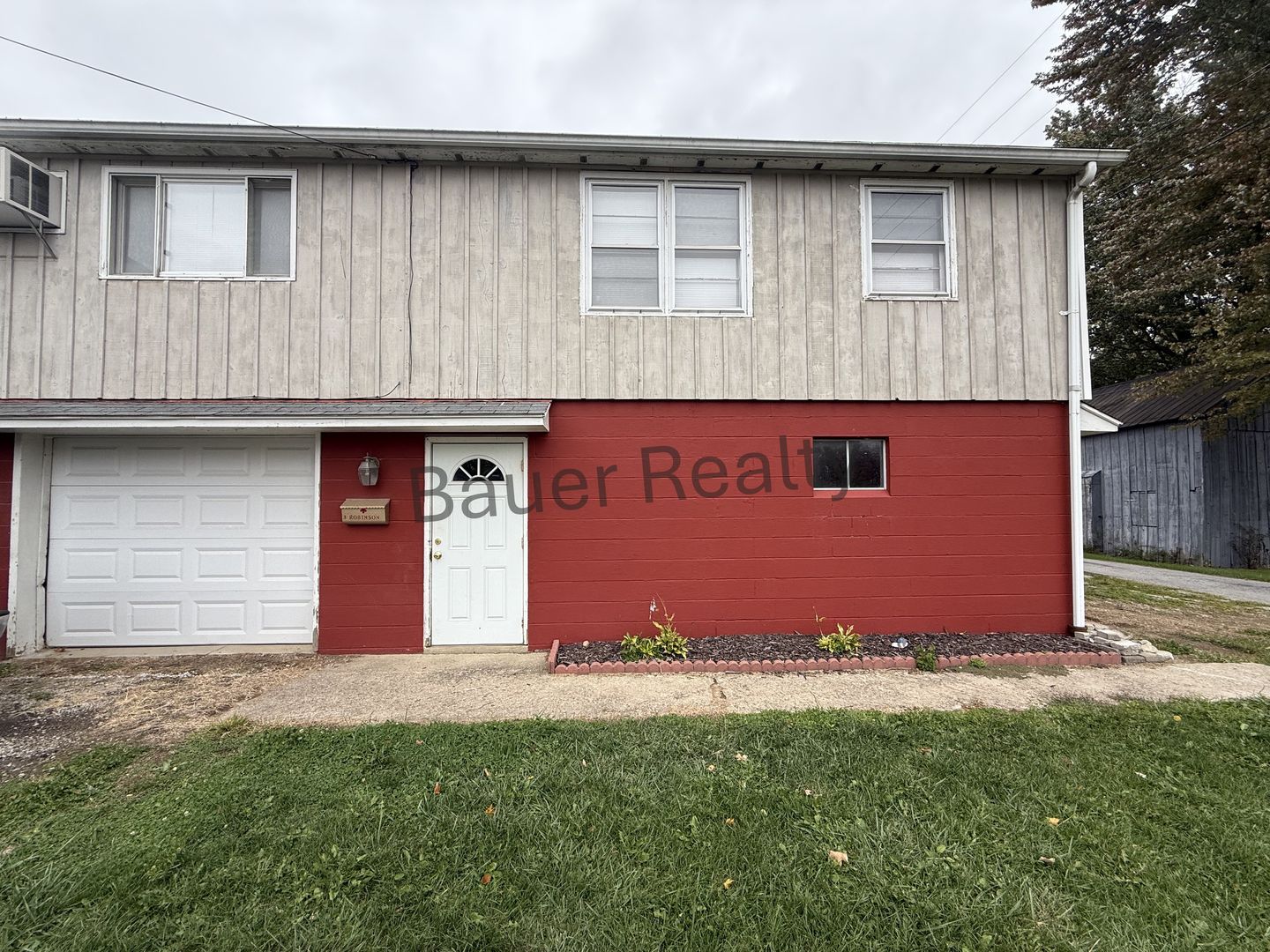 Ashland House: 3 Robinson Street