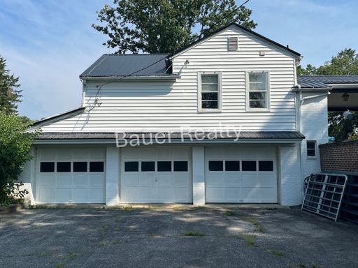 Fully Furnished Retreat