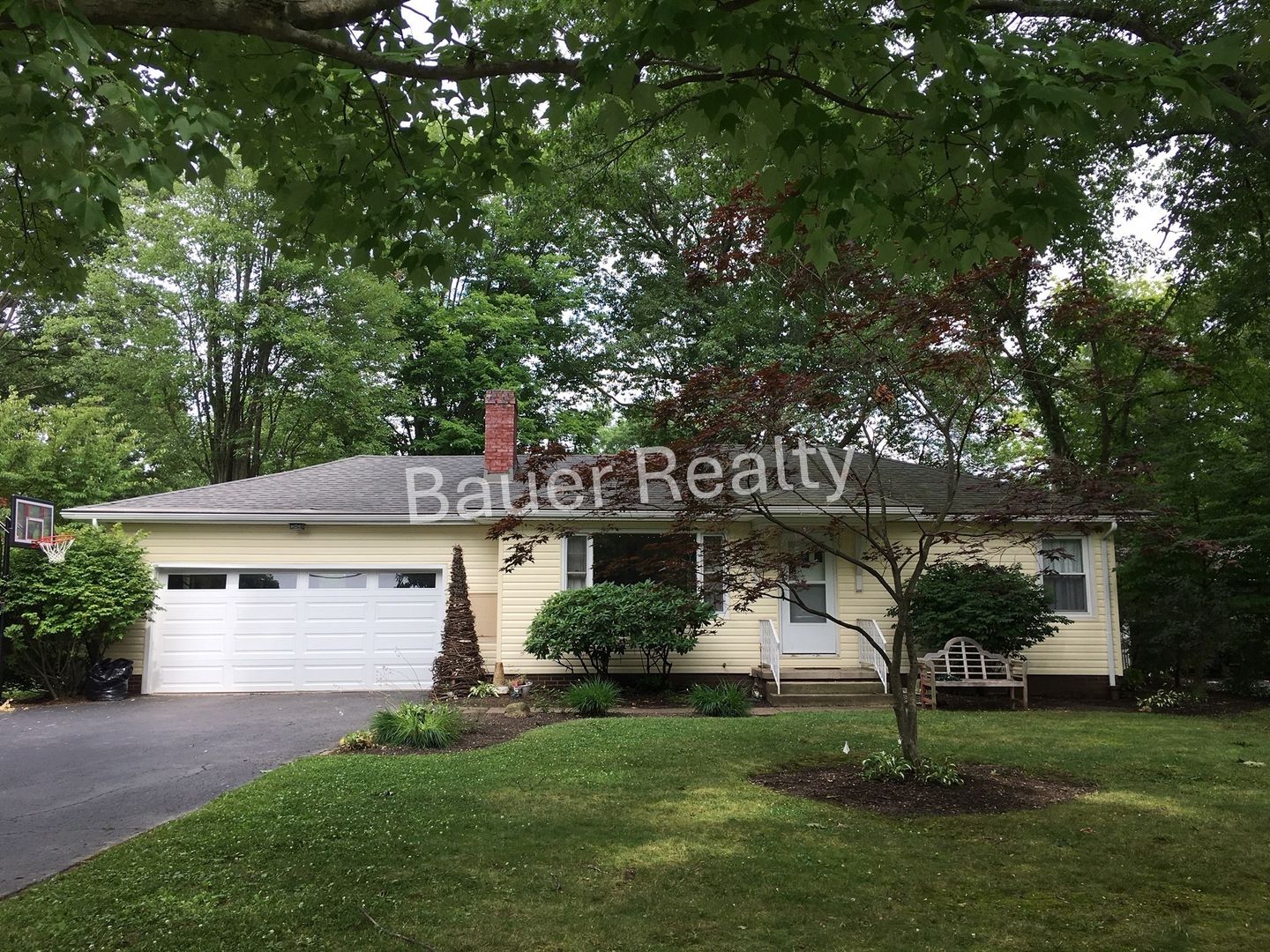 Ashland House: 1111 Hale Avenue
