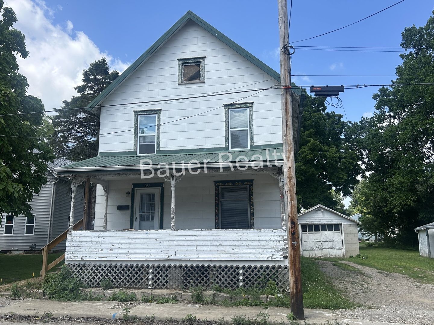 Ashland House: 1036 Arch Street