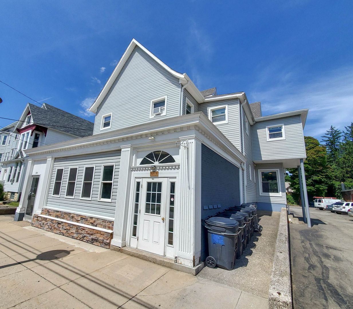 Erie Apartment: 320 West 8th Street