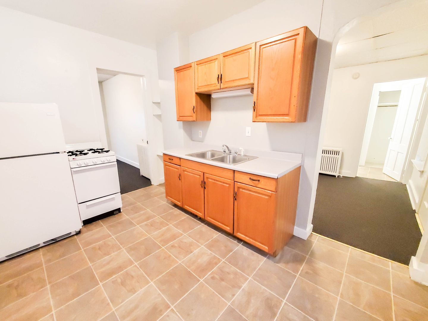 Erie Apartment: 352 West 5th Street