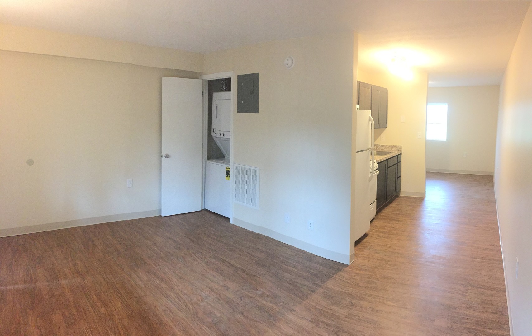 Lexington Apartment: 817 West High Street
