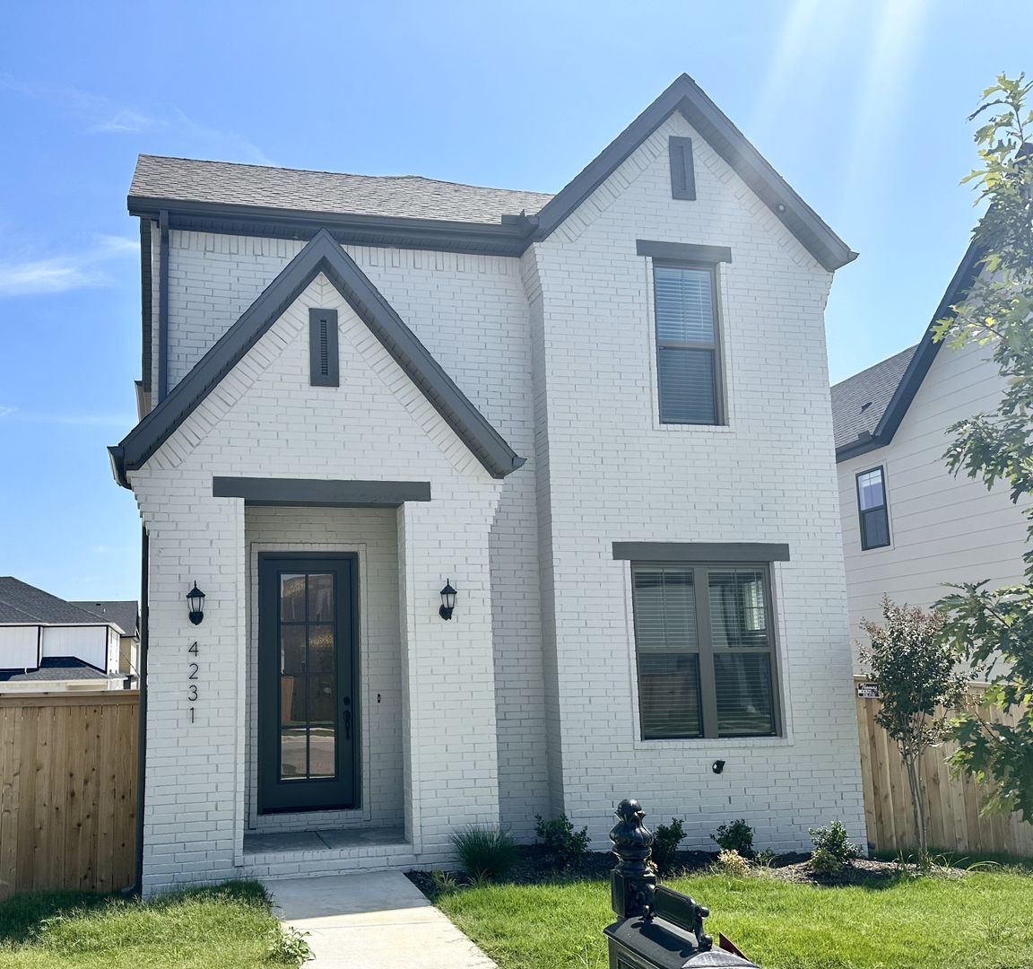 Fayetteville Apartment: 4231 W Bronco Dr.