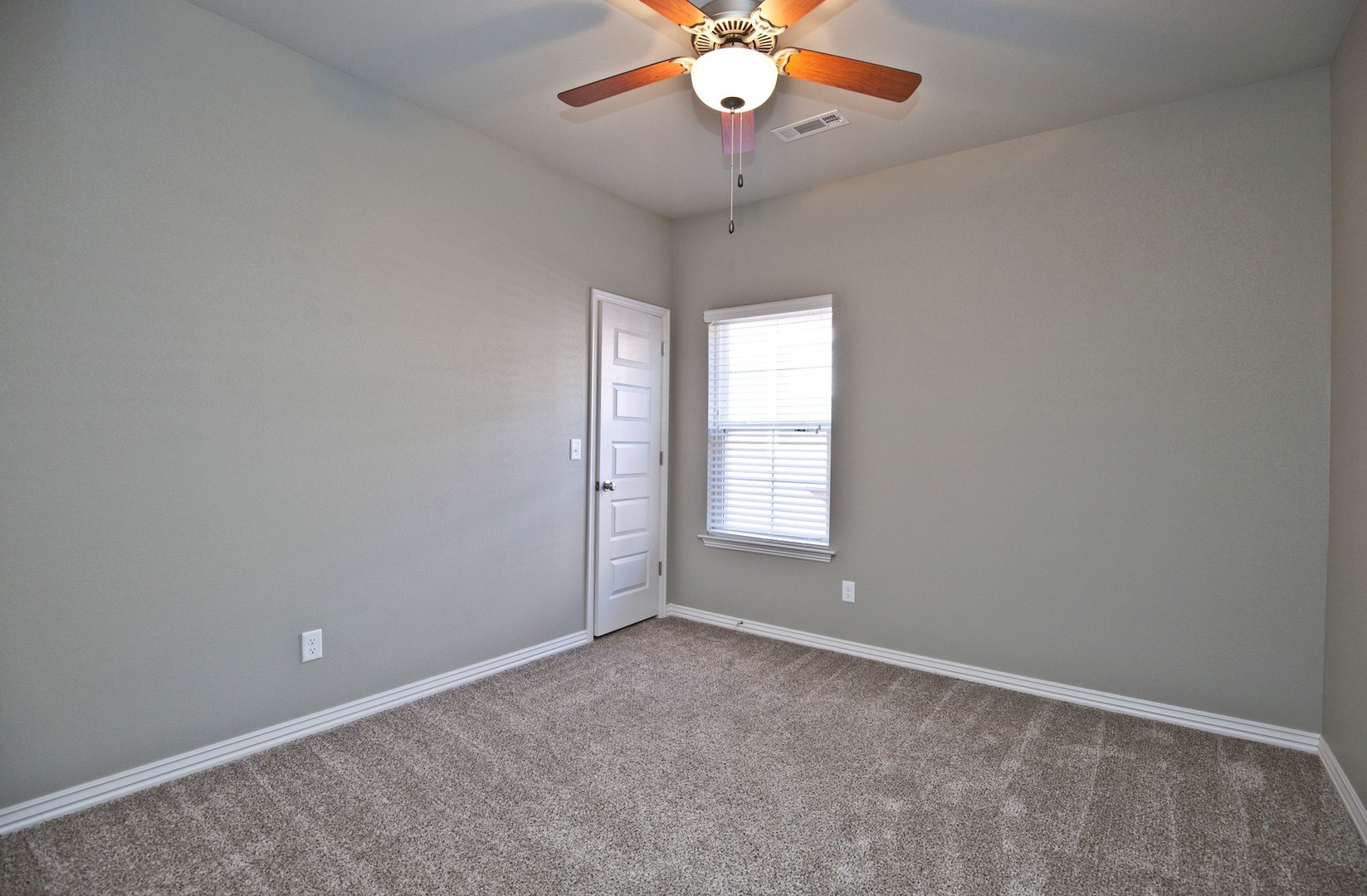 3805 W Pawnee Rd. 14 of 17