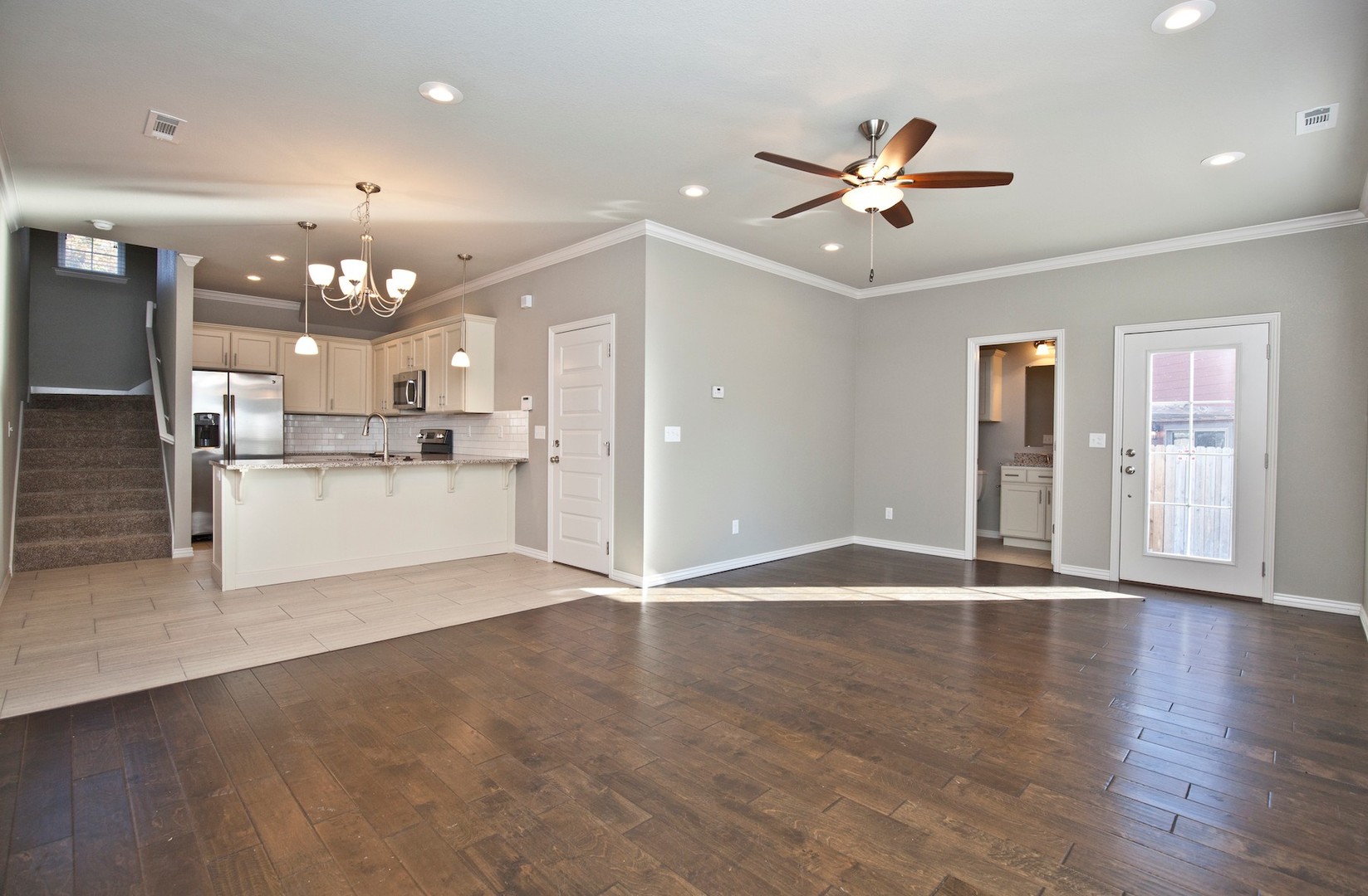 3805 W Pawnee Rd. 2 of 12