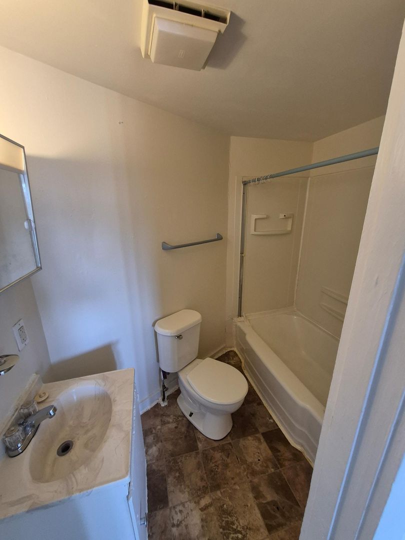 Pittsfield Apartment: 16 Depot Street