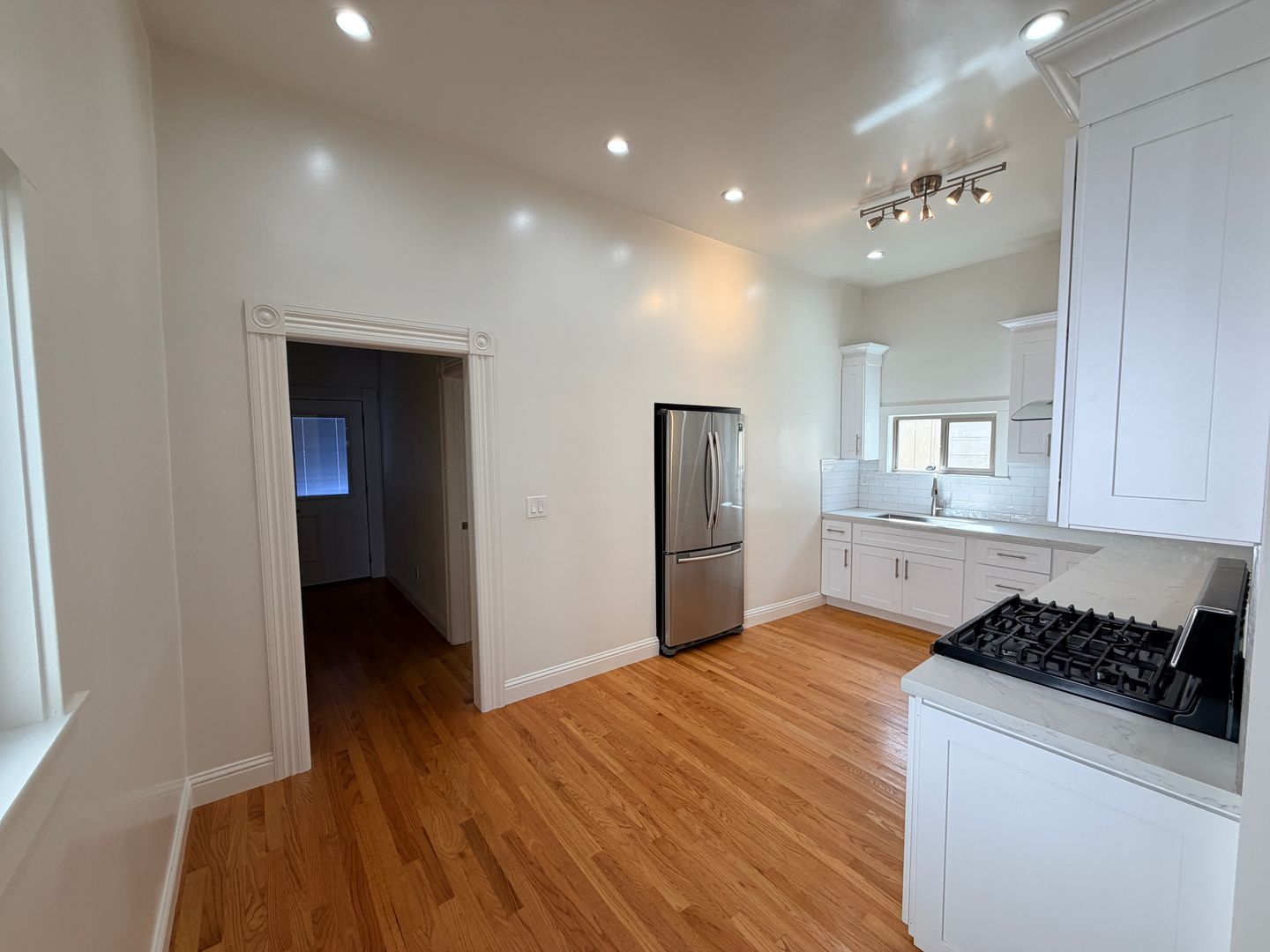 Oakland Apartment: 1224-1226 Campbell St