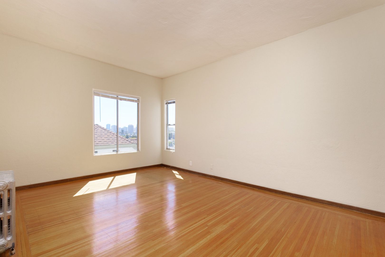 Oakland Apartment: 848 Vermont St.