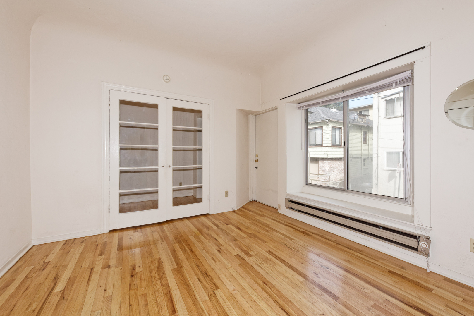 Oakland Apartment: 189 Vernon Terrace