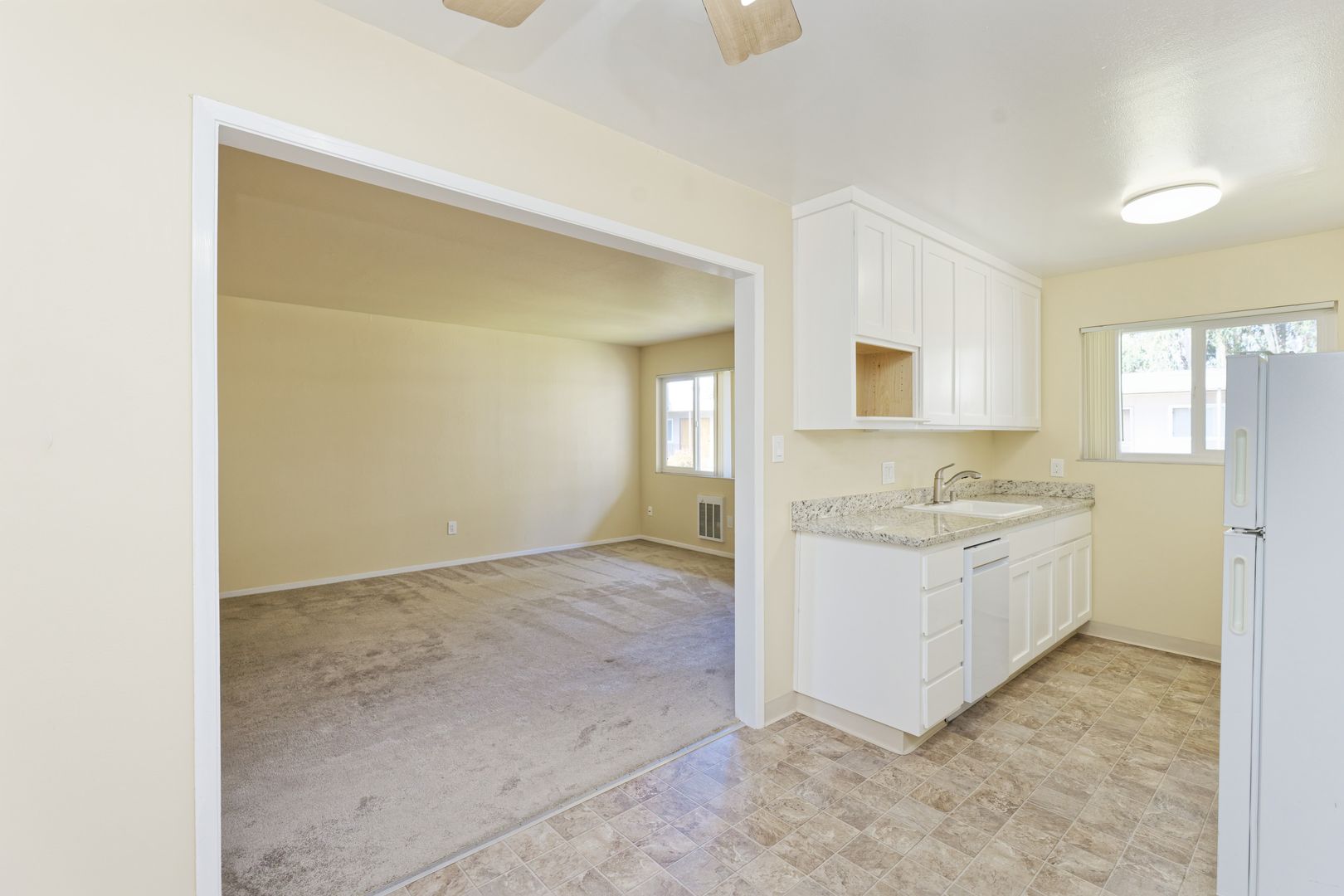 San Leandro Apartment: 540 Callan Ave