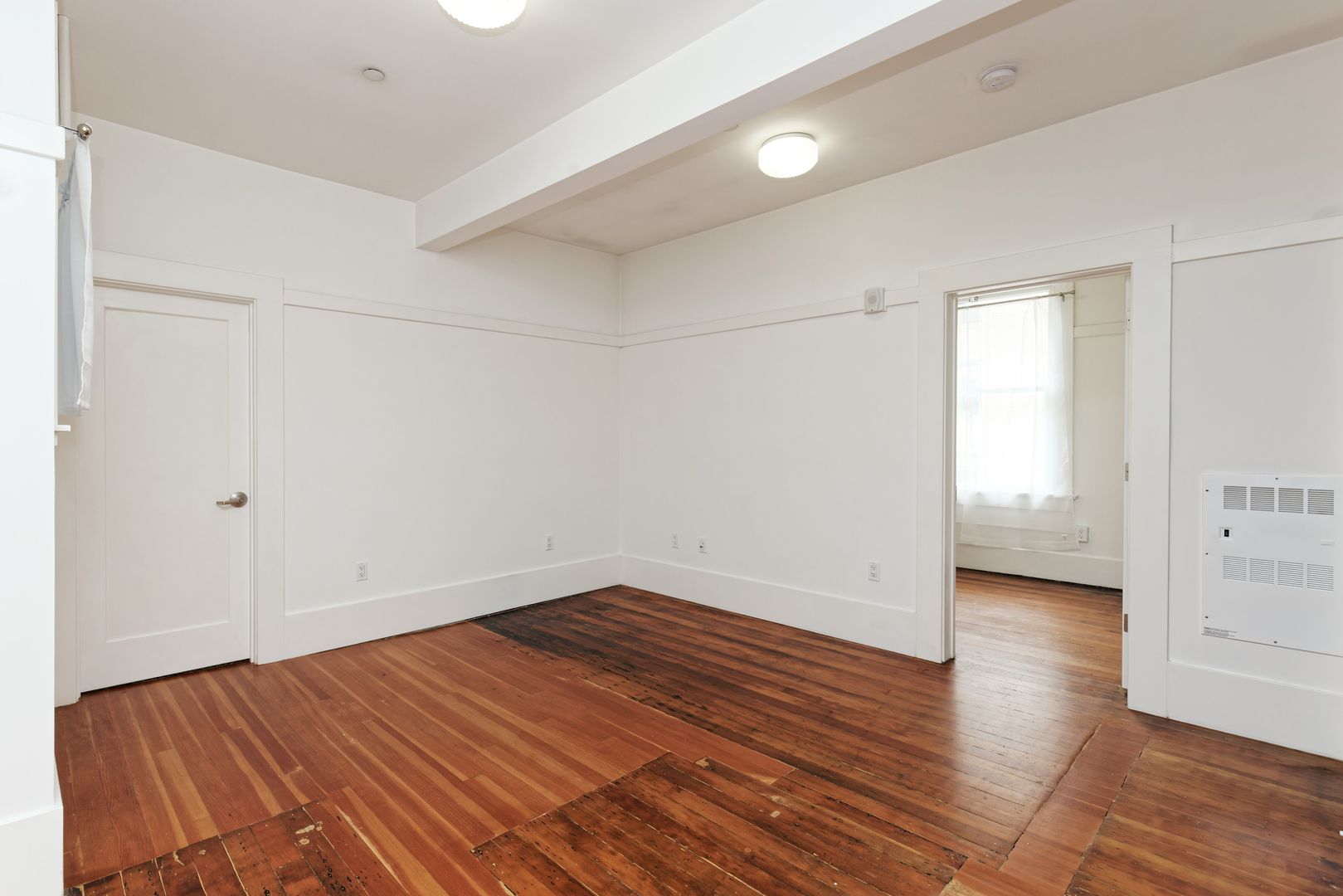 Oakland Apartment: 1605 Clay Street