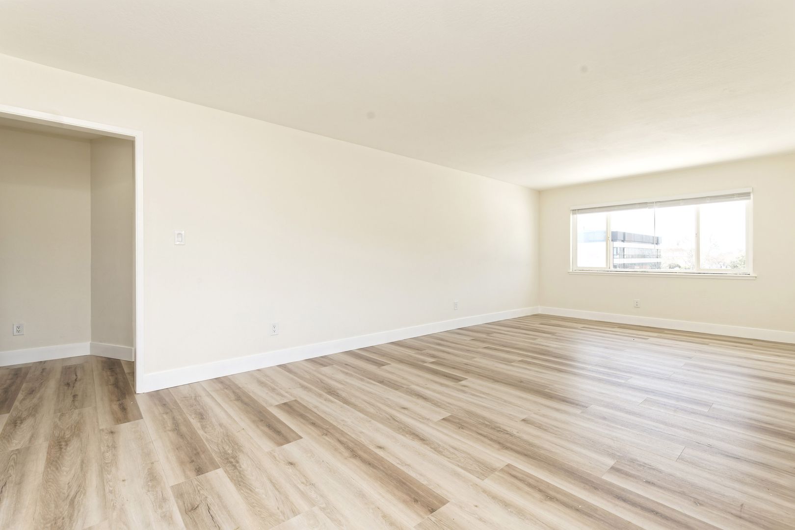 San Leandro Apartment: 184 Callan Ave