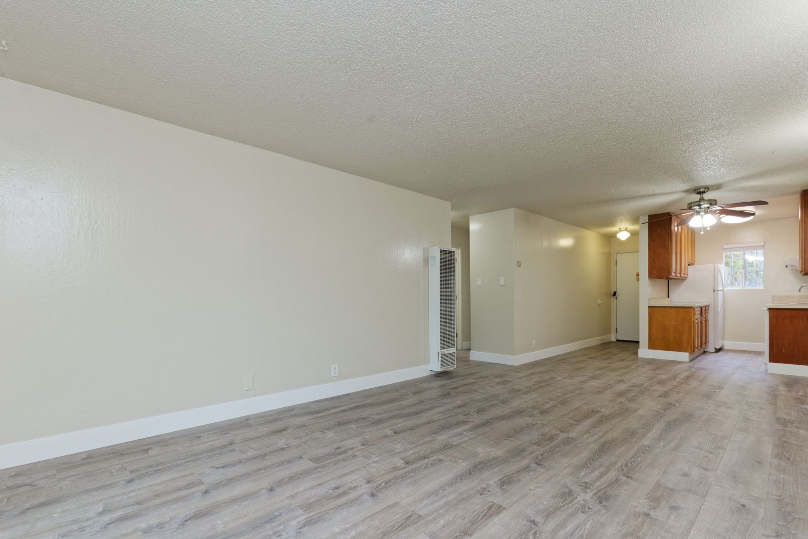 El Sobrante Apartment: 5017-5019 San Pablo Dam Road
