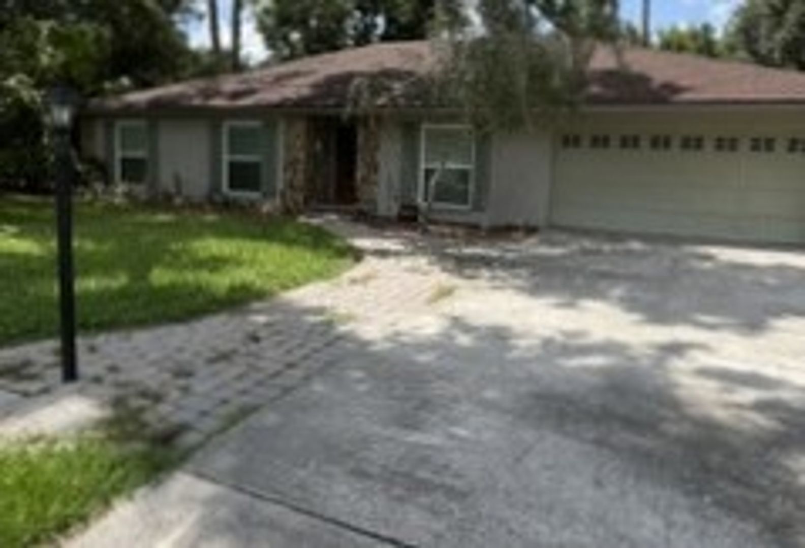 Temple Terrace House: 818 Druid Hills Road