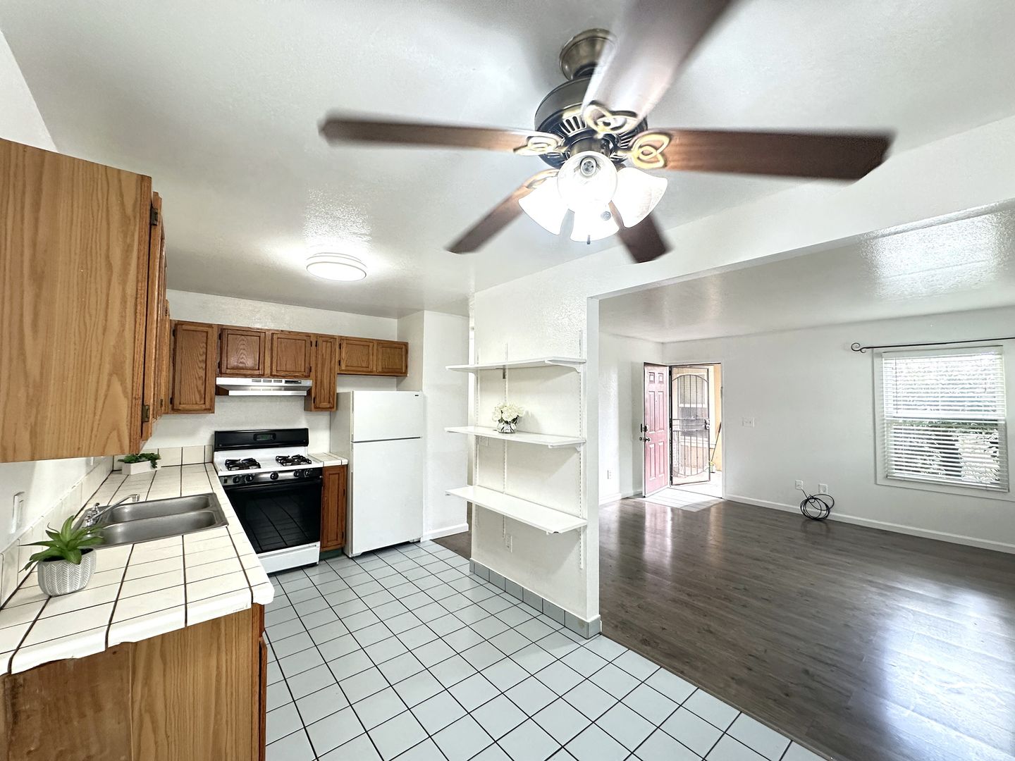 Berkeley, CA Apartment: 1800 6th St