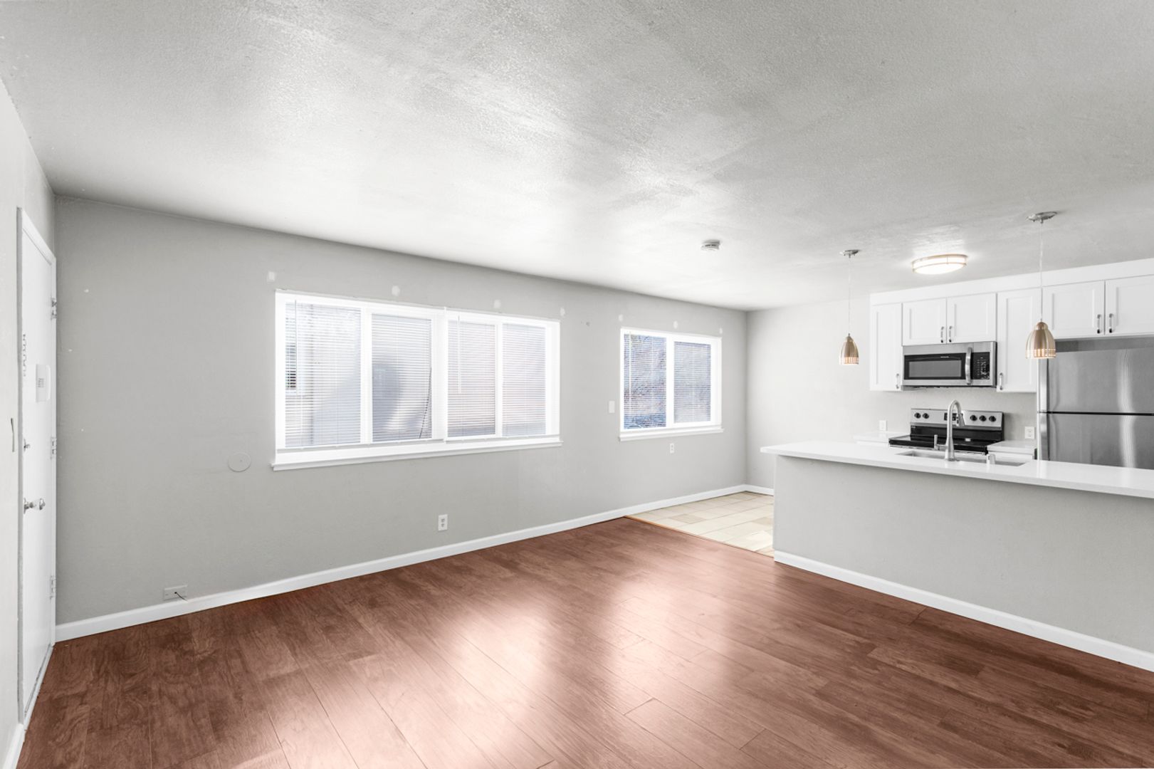 Berkeley Apartment: 1630 Russell St