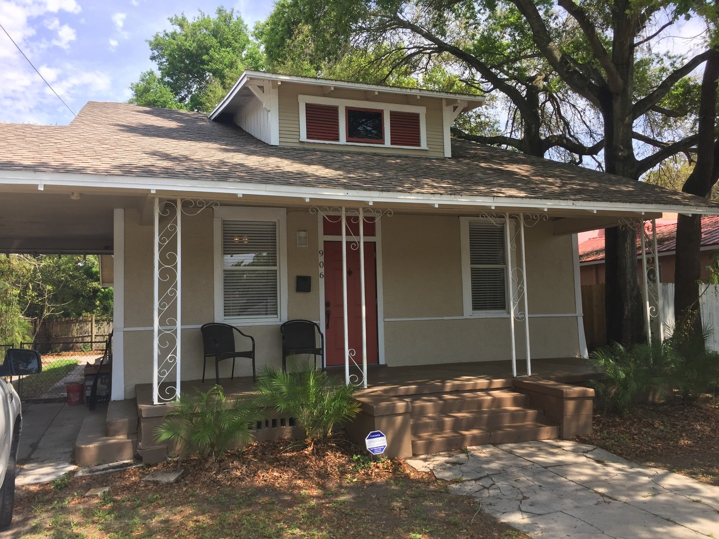 Tampa House: 906 E. 25th Ave