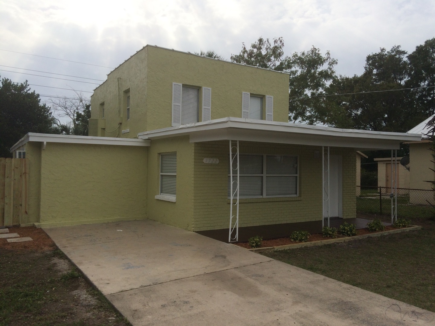 Tampa House: 1722 W. Nassau St