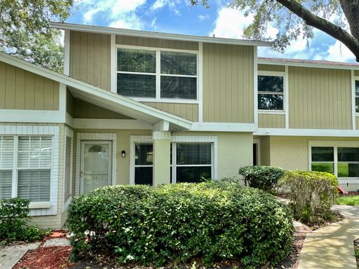 Lake Forest 3 Bedroom 1.5 Bathrooms!!!