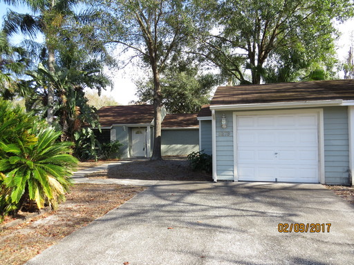 2 BEDROOM 2 BATHROOM WITH GARAGE!!! PENDING APP - DO NOT APPLY – photo 1
