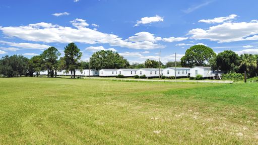 Move In Special!!! 3 Bedroom 1 Bathroom Mobile Home In Gibsonton – photo 1
