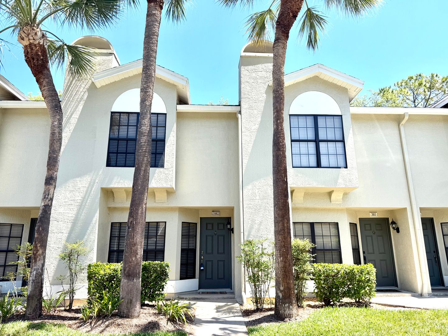 Tampa Condo: 5100 Burchette Rd #3102