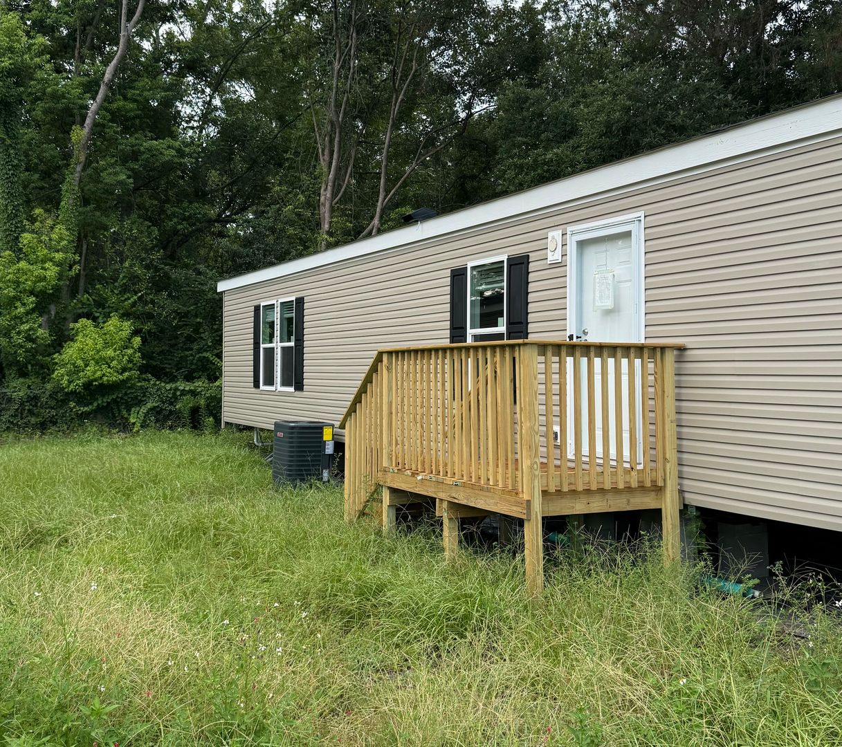 BRAND NEW 2 BEDROOM / 2 BATH - LUXURY MOBILE HOME $ 1400 m/o 
