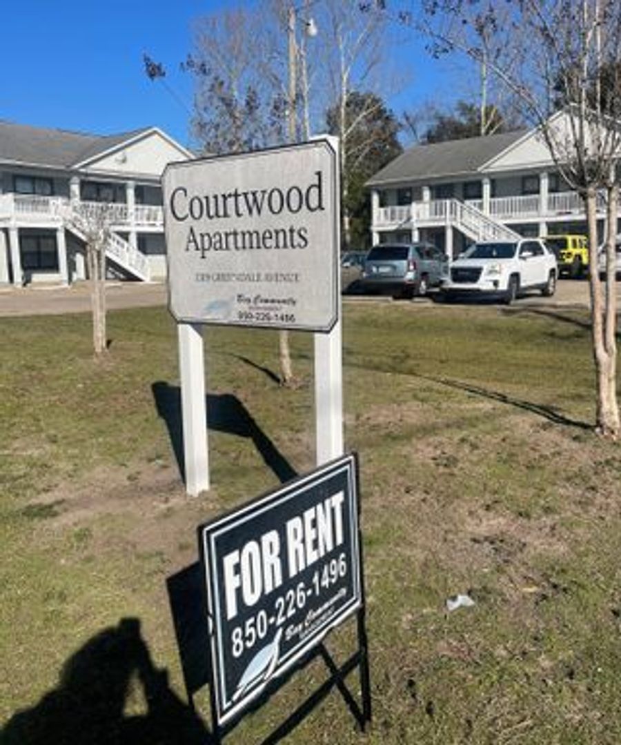 Fort Walton Beach Apartment: 1319 Greendale Avenue