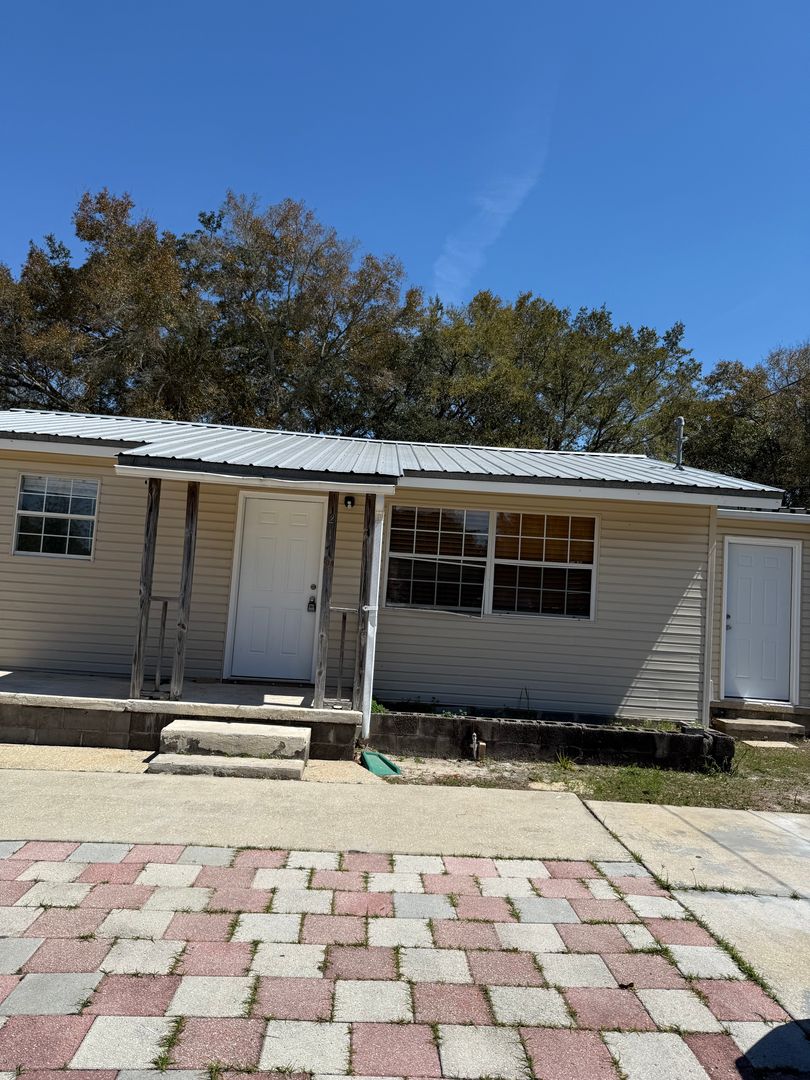 Fort Walton Beach House: 217 Bay Street
