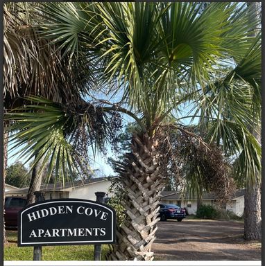 2-Bedroom/ 1-Bath Apartments Near Cinco Bayou! – photo 1