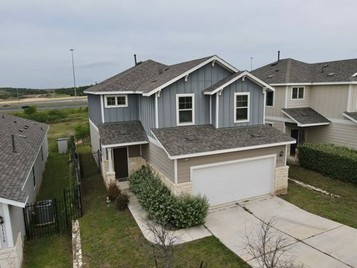 Beautiful 3 Bed, 2.5 Bath Home with 2-Car Garage in Manor! – photo 1