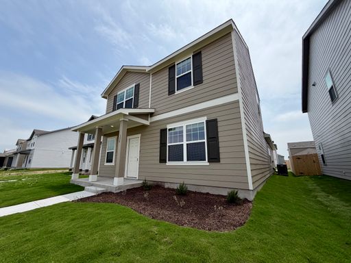 Charming 3-Bed, 2.5-Bath Home with Fenced Yard & 2-Car Garage in Taylor