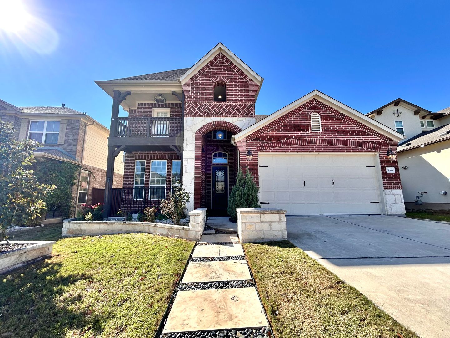 Austin House: 9313 Kyles Stake Road