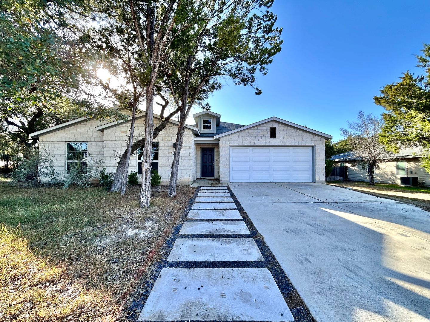 Lago Vista House: 4300 Lindberg Lane