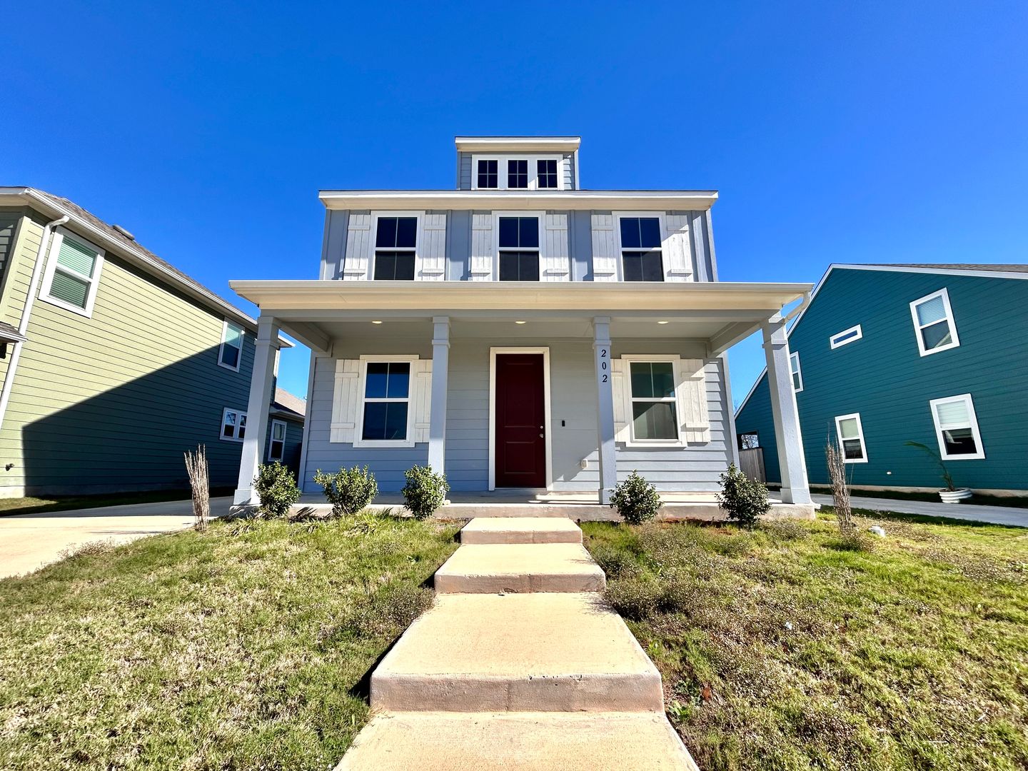 Taylor House: 202 Pebblestream Pass