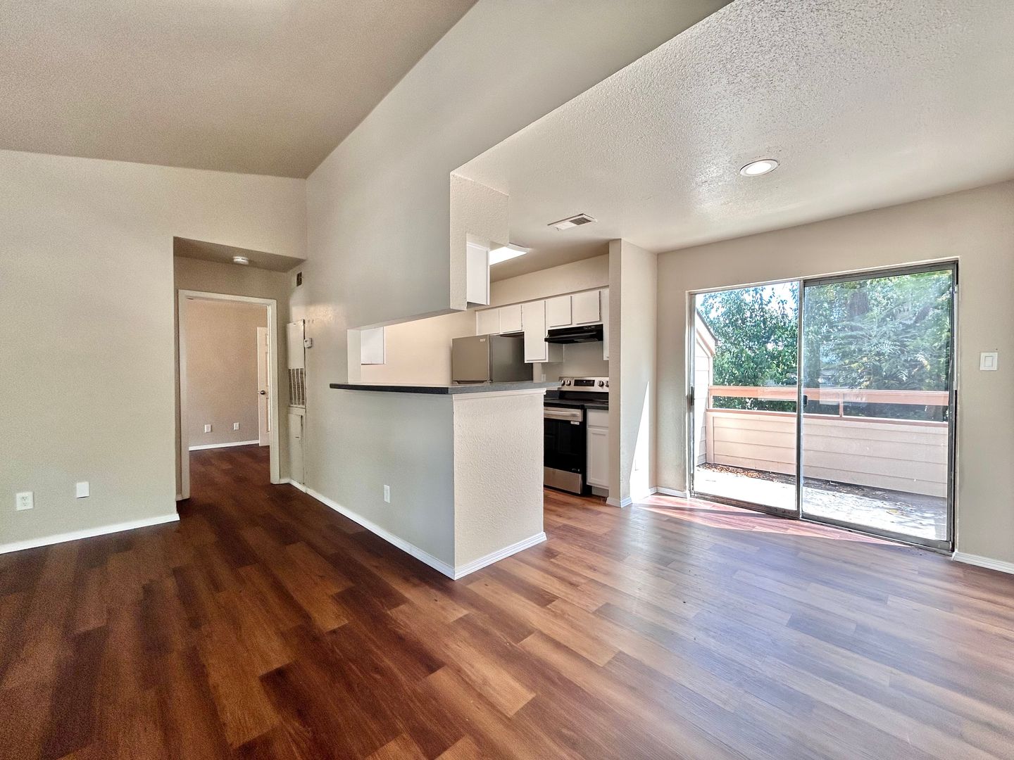 Austin Apartment: 7111 E. Hwy 290