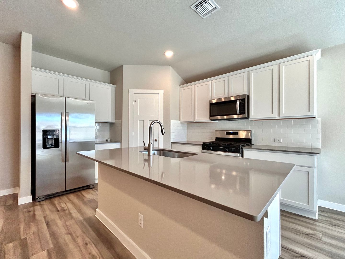 Georgetown House: 321 Coda Crossing