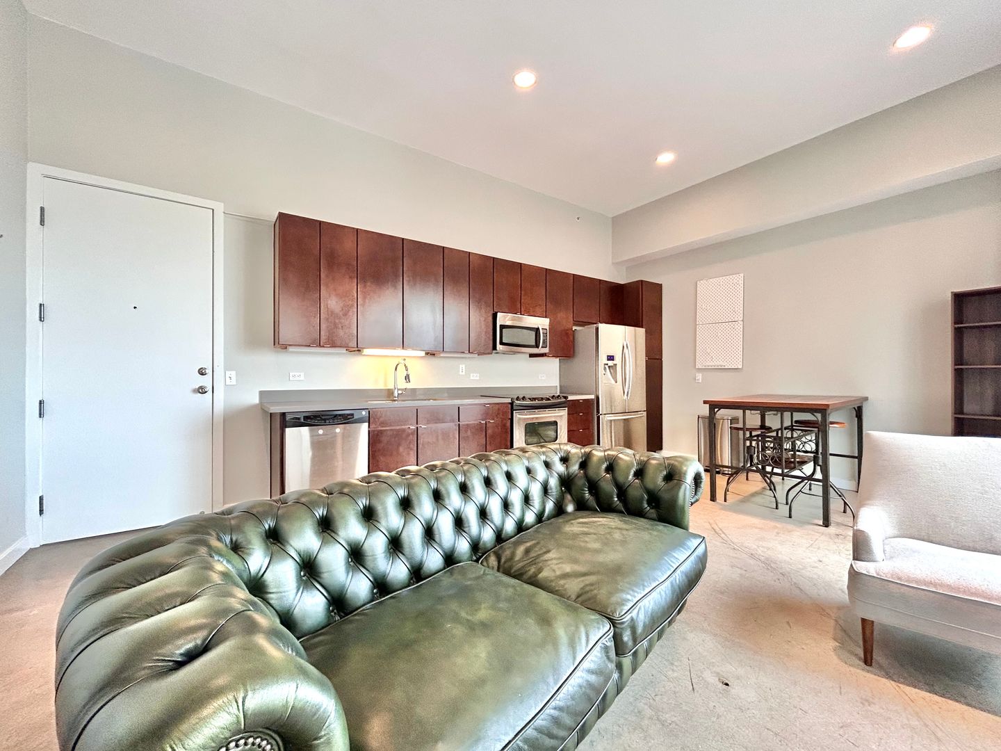 Austin Condo: 507 Sabine Street #910