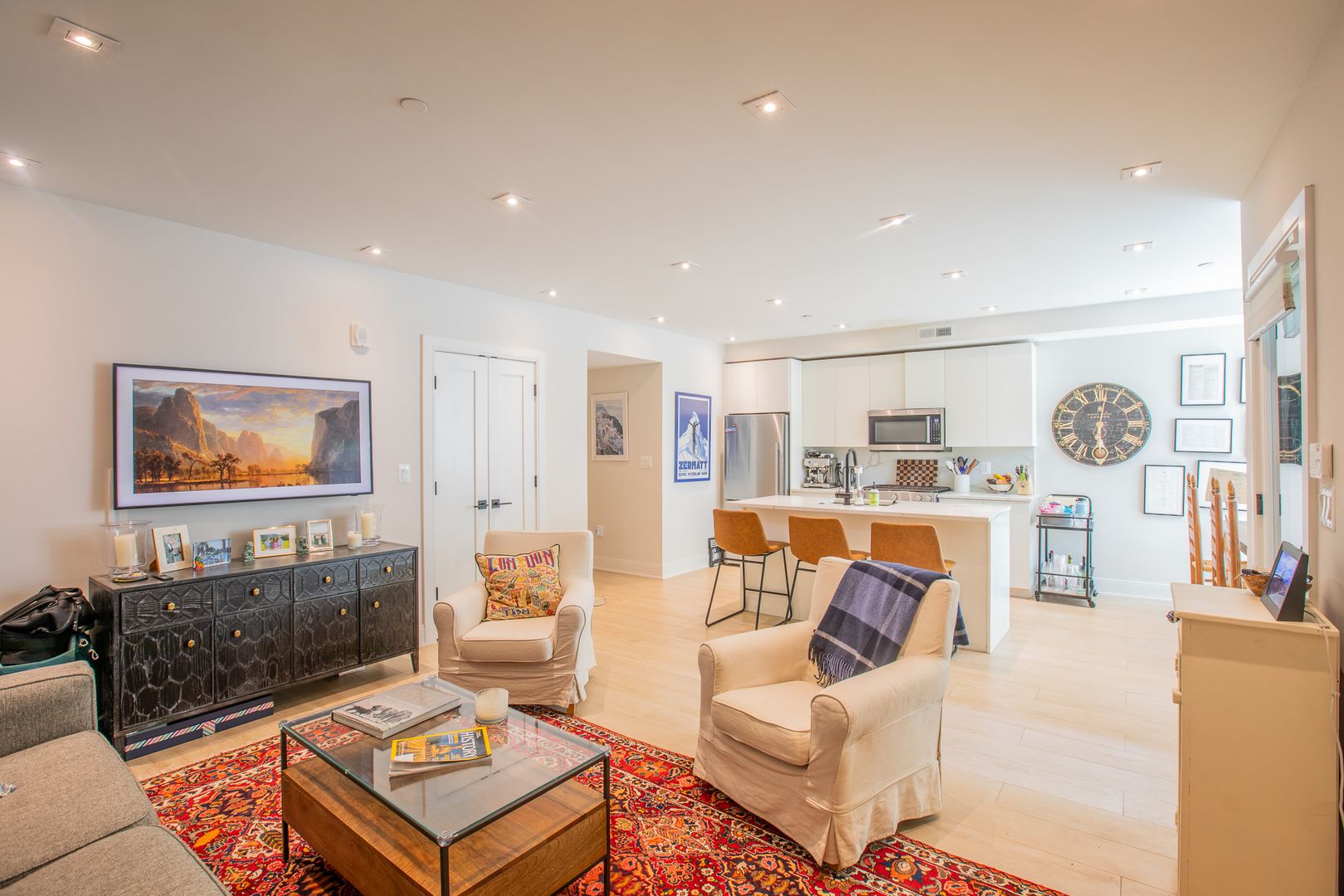Washington Condo: 1795 Lanier Pl NW