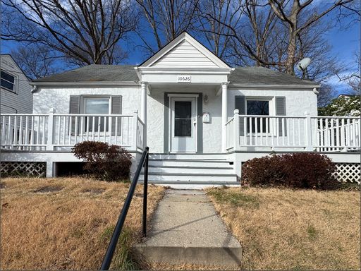 10626 S Dunmoor Dr, Silver Spring, MD 20901