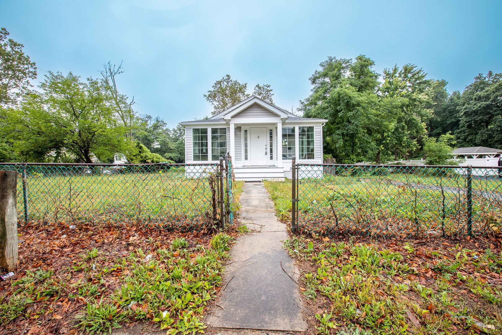 Elkridge House: 6771 Athol Ave