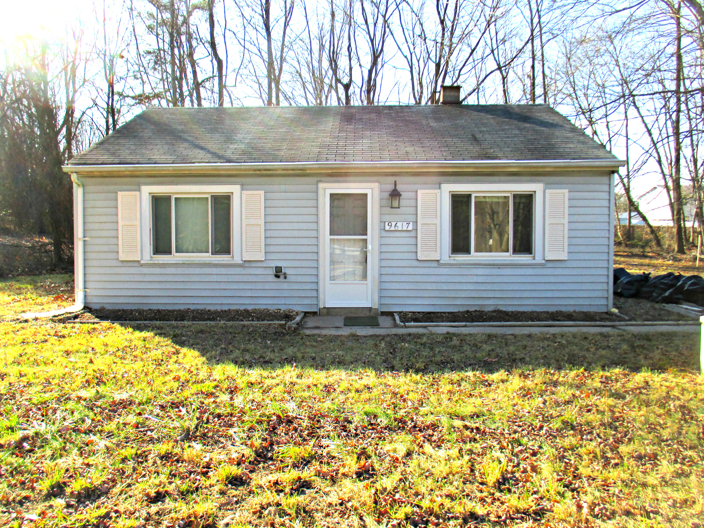 Clinton House: 9617 Temple Hill Road