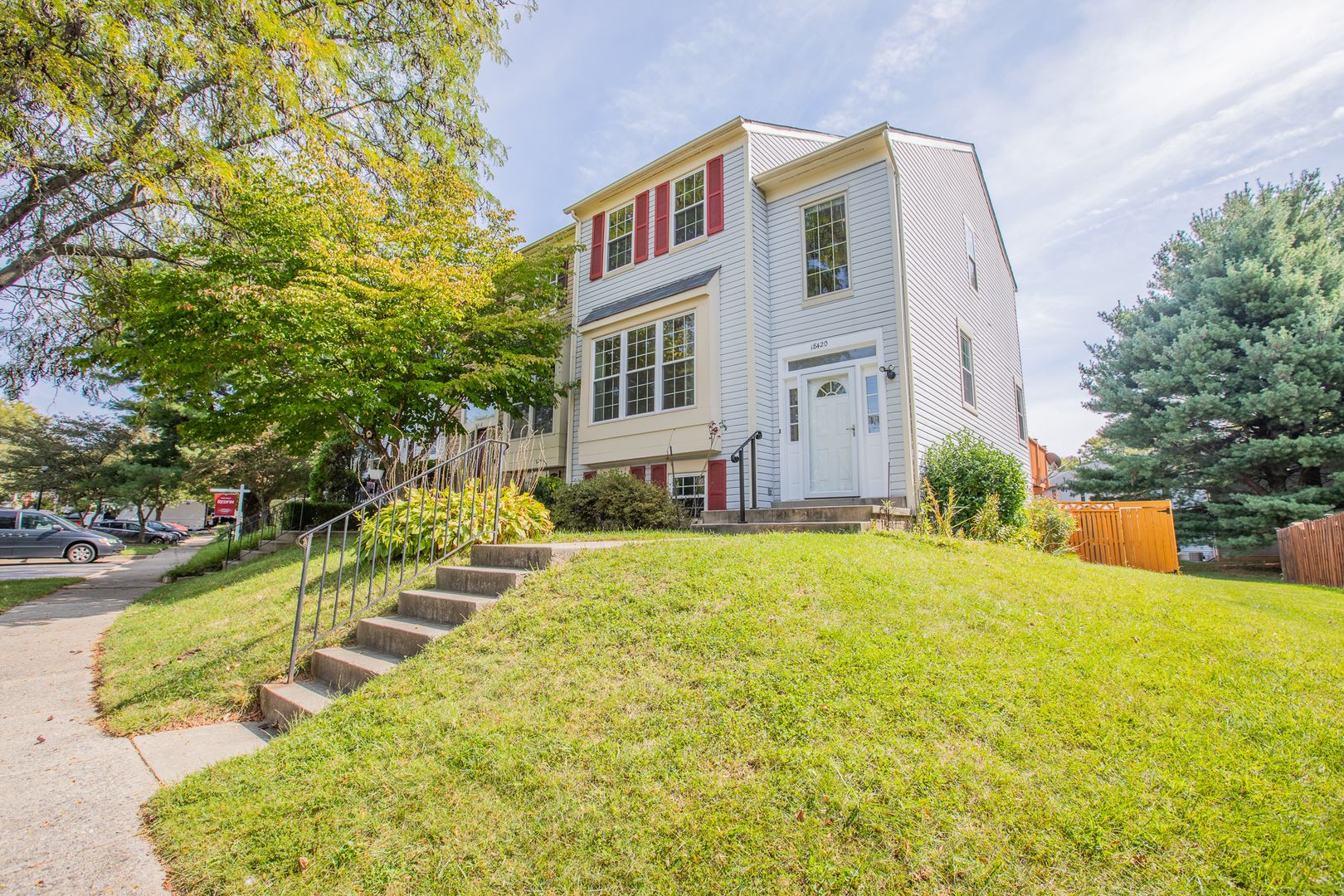 Gaithersburg Townhome: 18420 Honeylocust Cir