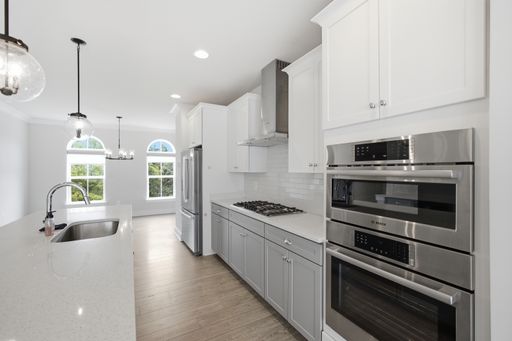 Lovely 3 BR/2 Full BA & 2 Half BA Clarksburg! – photo 1