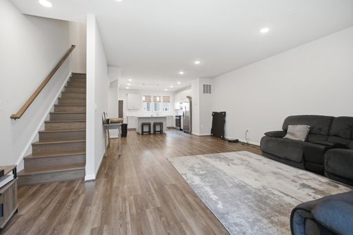 Beautiful 3 BR/2 Full BA & 2 Half BA Townhome in Laurel! – photo 1