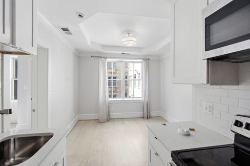 Beautiful 1 BR/1 BA Condo in Columbia Heights! – photo 1